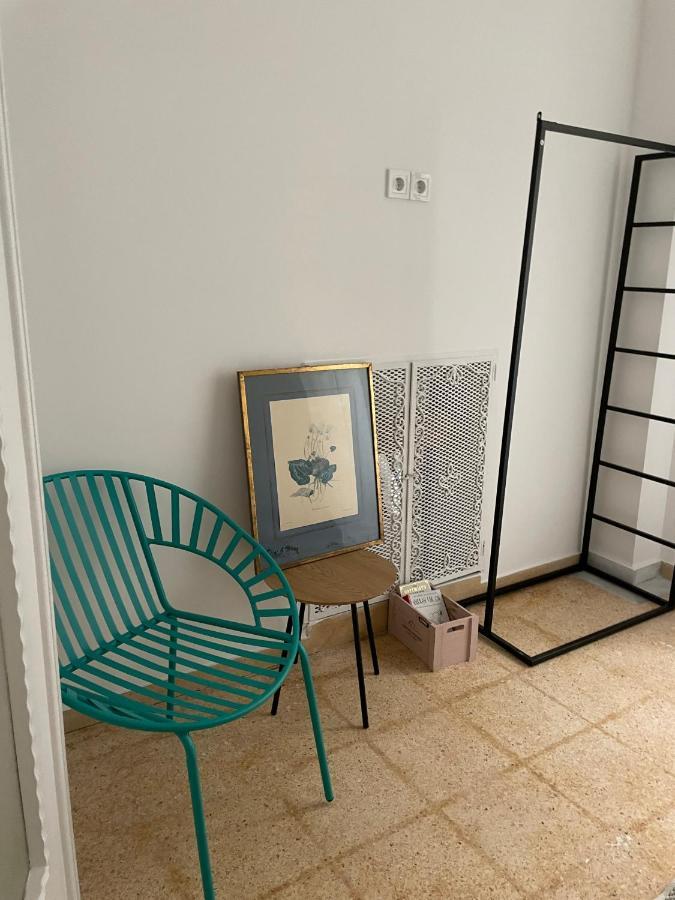 Olive Apartment Renovated 2022 Piræus Eksteriør billede