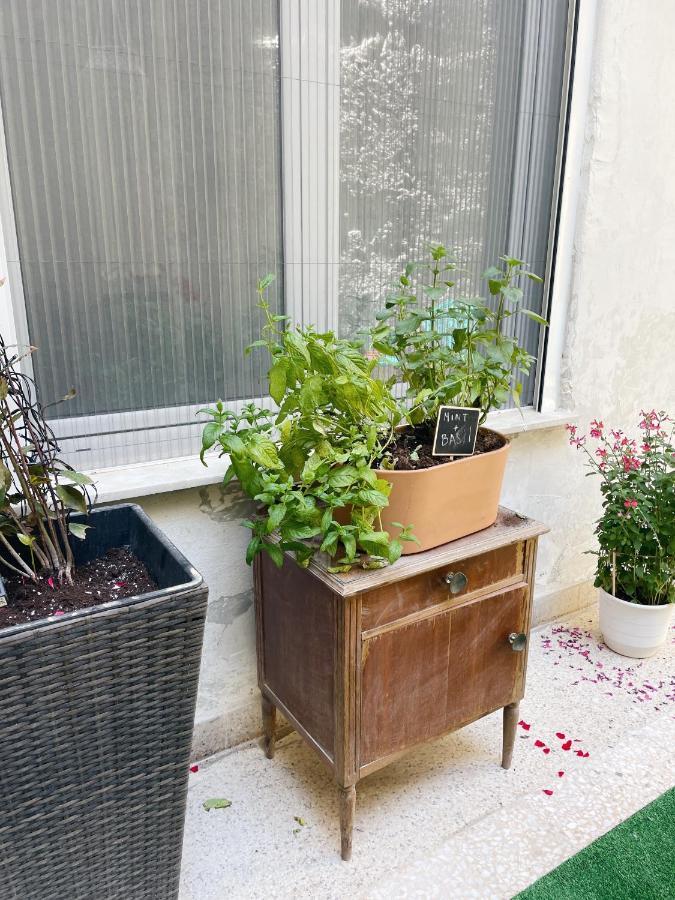Olive Apartment Renovated 2022 Piræus Eksteriør billede